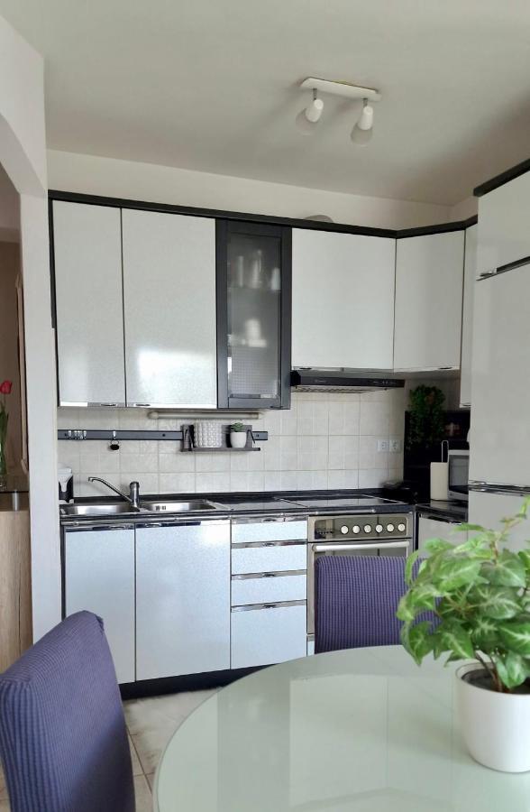 Apartment Silvana Kaštela Εξωτερικό φωτογραφία